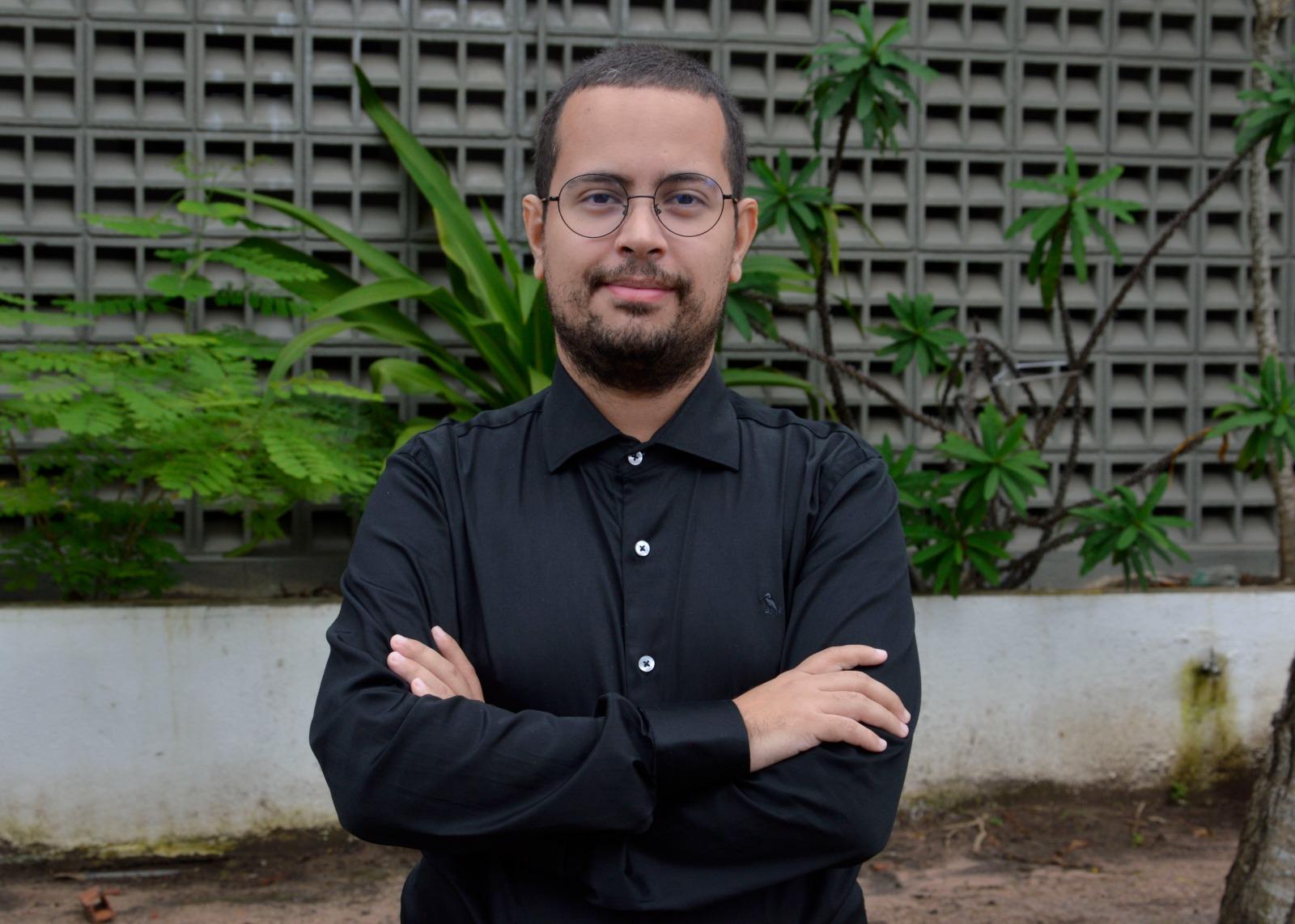 Professor Armando Matheus